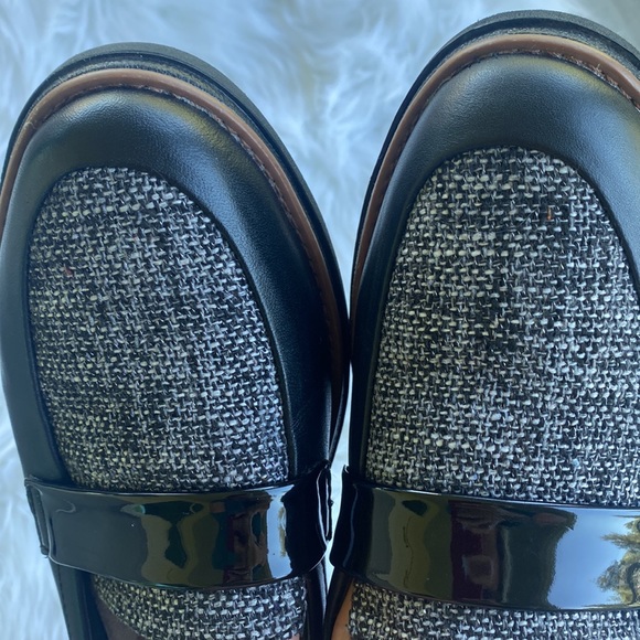 Clarks - Picture 14 of 16